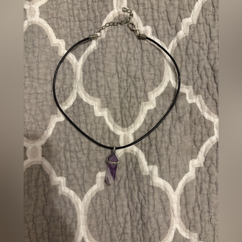 Crystal choker necklace